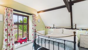 Photo 18- click for photo gallery